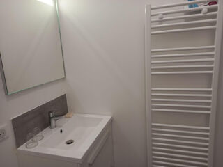  Appartement à louer 3 pièces 64 m²
