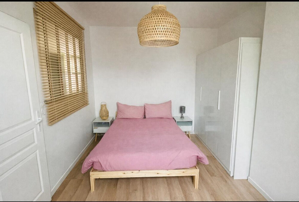 Location Appartement 2 pièces meublé refait à neuf - Bail civil Paris 16