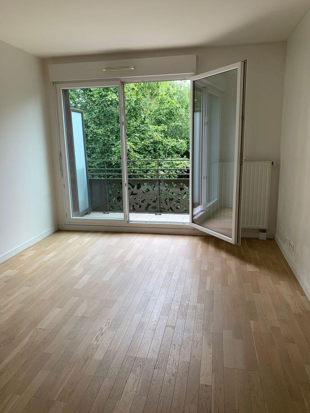 Location Appartement Duplex T2 très calme et lumineux sur parc arboré Villejuif