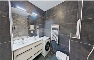  Appartement à louer 4 pièces 75 m²