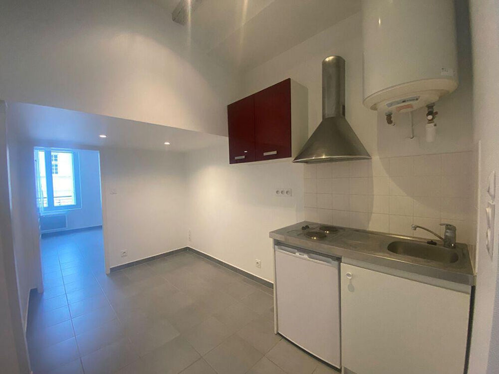 Location Appartement Grand studio hyper centre de Tours Tours