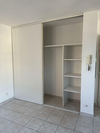  Appartement à louer 2 pièces 36 m²