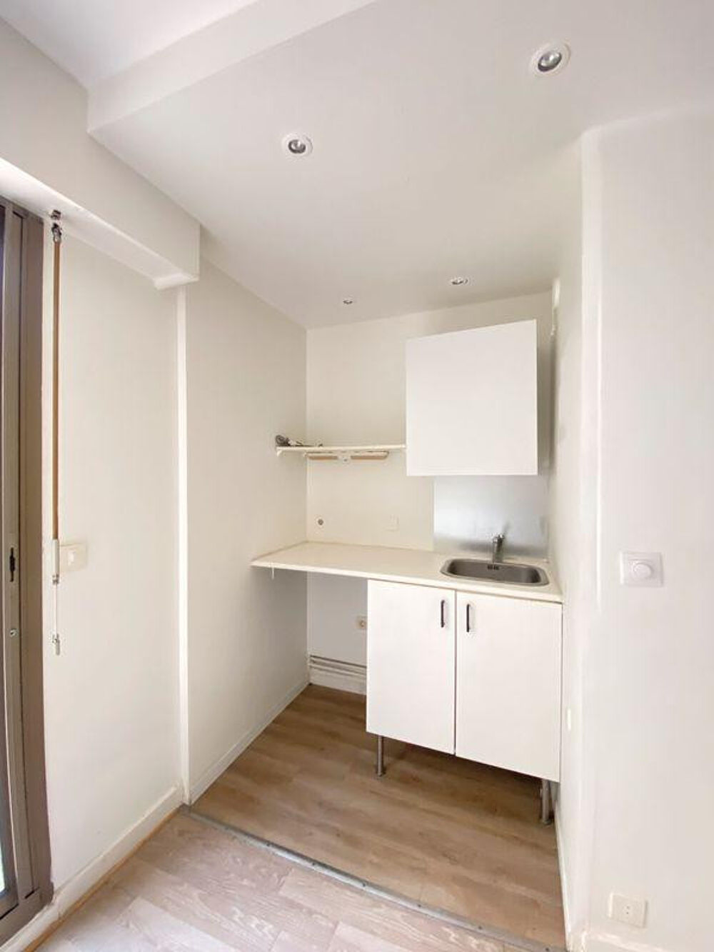 Location Appartement Studio Paris 15ème avec terrasse et jardin Paris 15