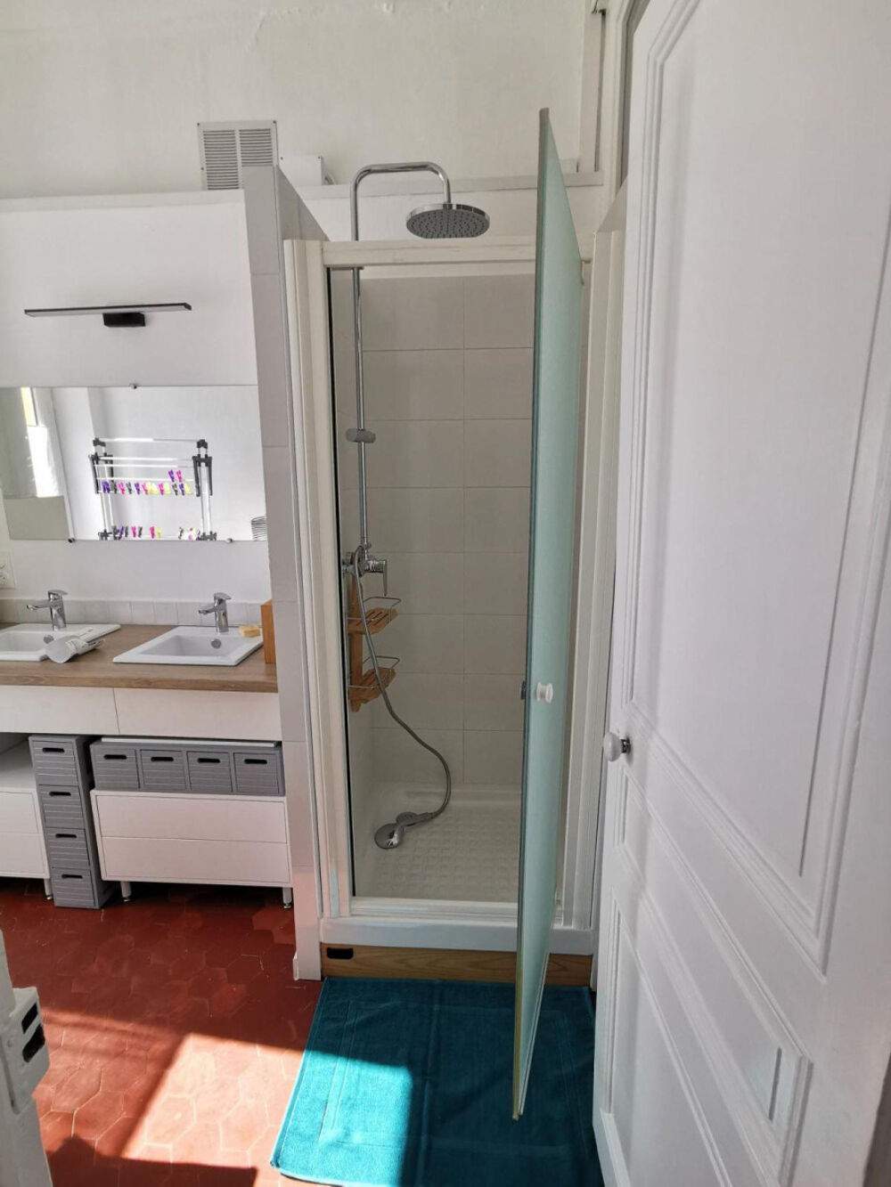 Location Appartement Trois pièces hyper centre Nice