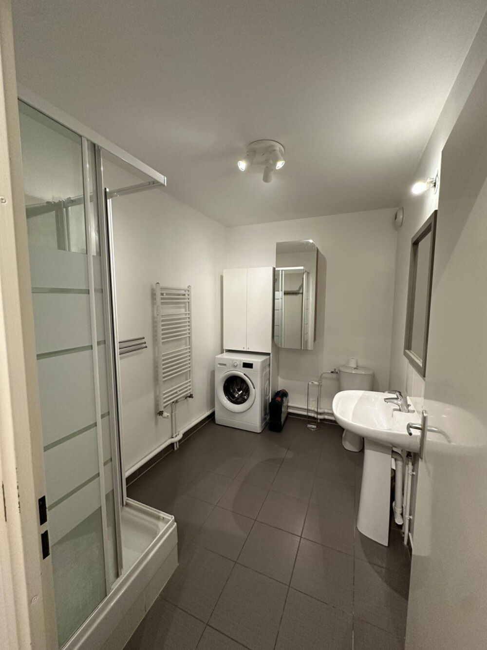 Location Appartement T2 MEUBLÉ 42 m² + PARKING  PUTEAUX Puteaux