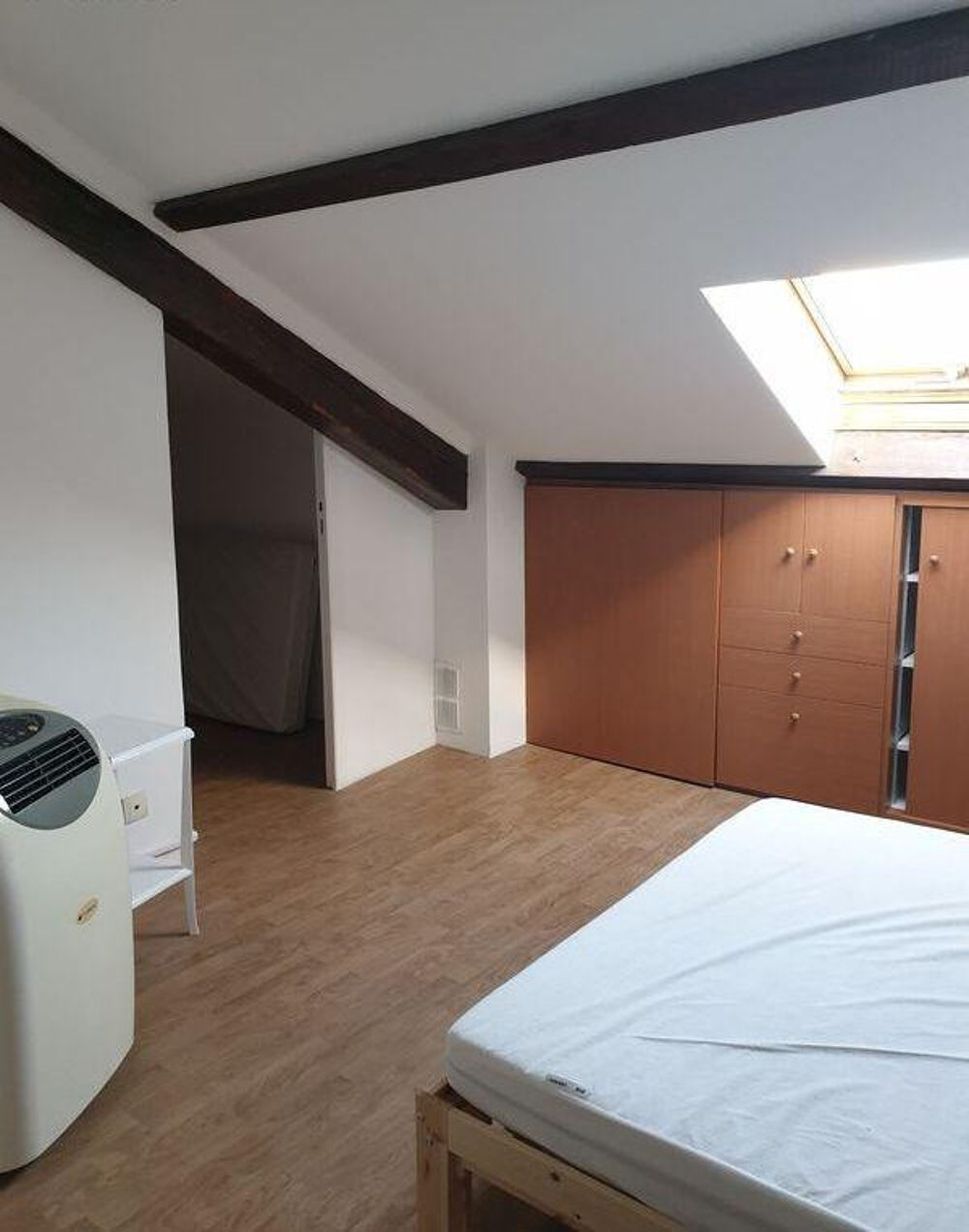 Location Appartement Belle chambre meublée 25m² dans maison coloc 150m² Villeurbanne