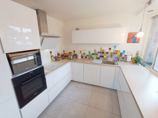  Appartement � vendre 3 pi�ces 97 m�