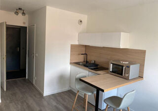  Appartement à louer 1 pièce 22 m²