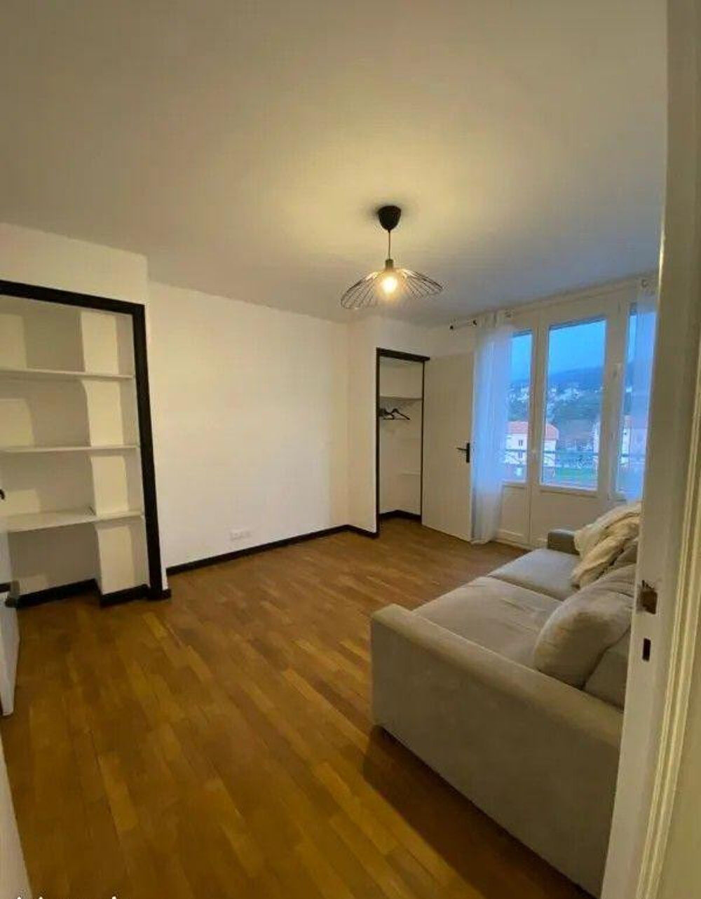 Location Appartement Beau 2P meublé 35m² refait à neuf Saint-Étienne