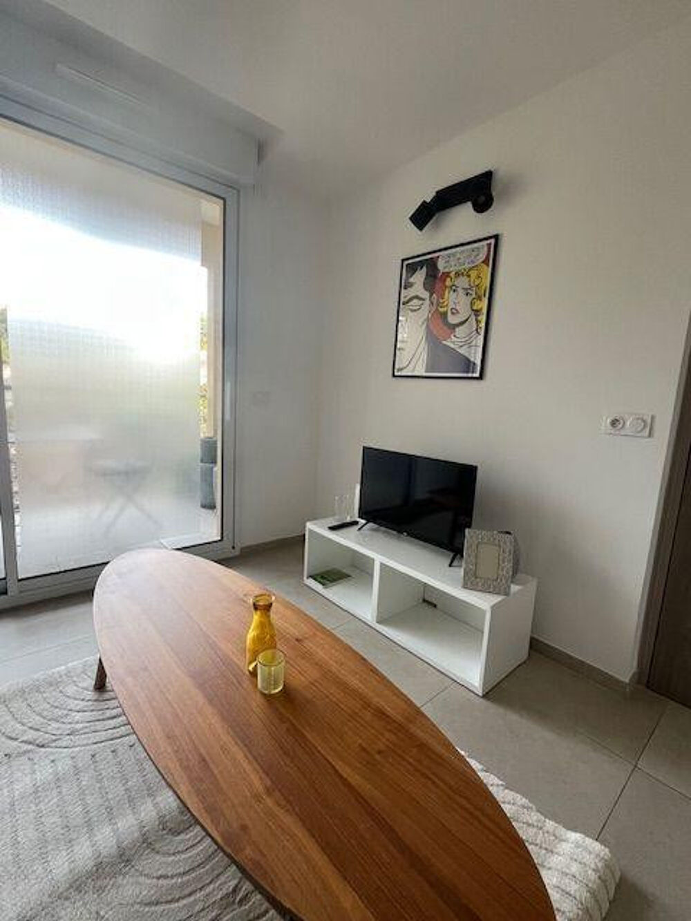 Location Appartement Beau T2 meublé de 25 m²  Résidence de Luxe Aix-en-provence
