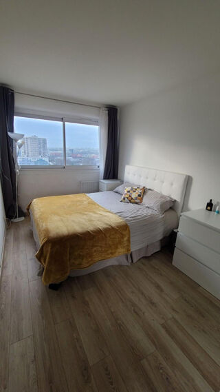  Appartement à louer 3 pièces 60 m²