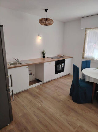  Appartement à louer 2 pièces 42 m²