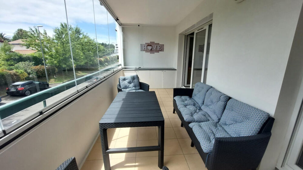 Location Appartement T4 meuble au 1er étage avec ascenseur Hendaye