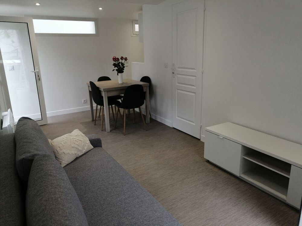 Location Appartement Location Meublée F1 Saint-Maur 30m2 - Adamville Saint-maur-des-fossés