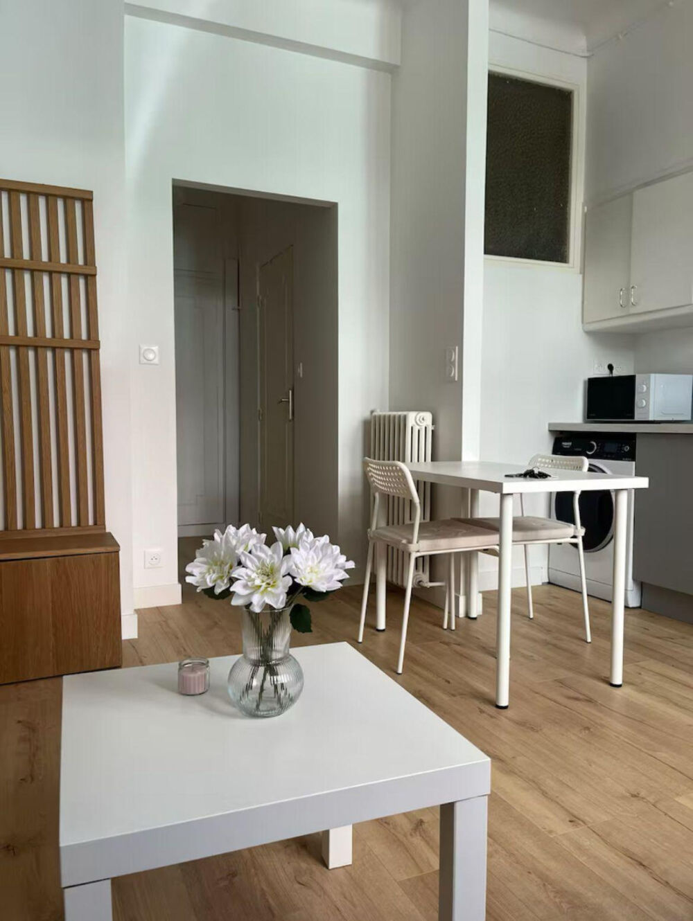 Location Appartement Beau F1 meublé refait à neuf Carré d'Or Nice