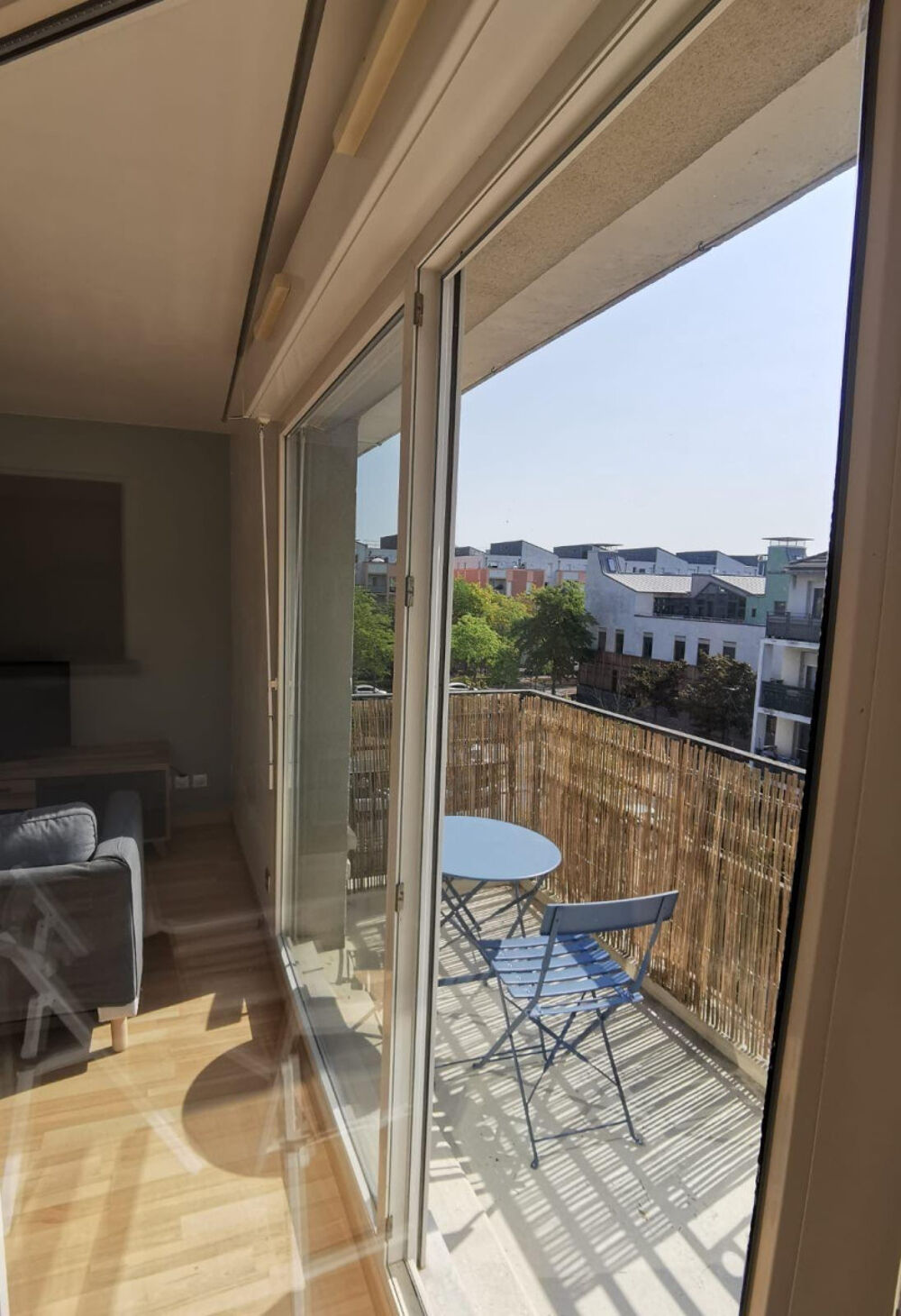 Location Appartement Meuble 38m2 Acheres près gare Achères