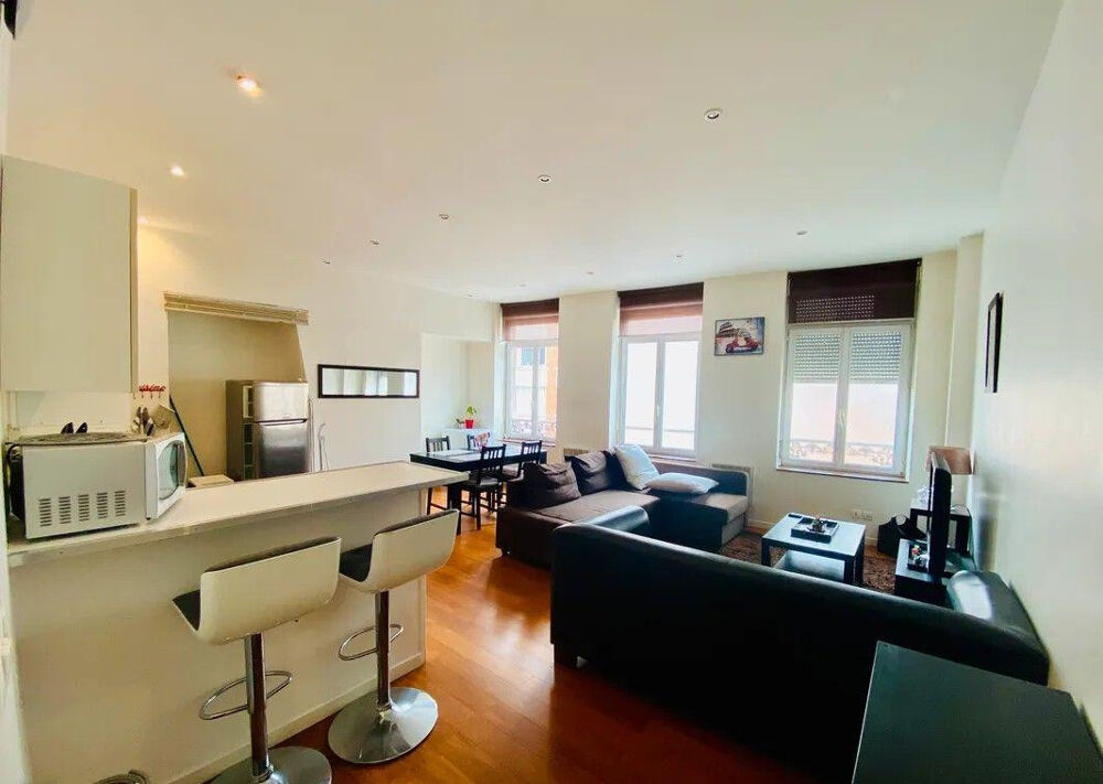 Location Appartement Beau 2P meublé 49m² entièrement rénové Lille