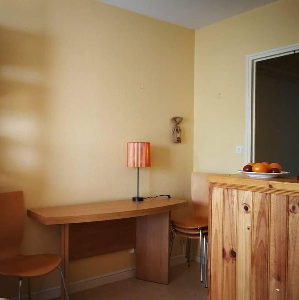 Location Appartement Studio meublé 24 m2 ROYAN Royan