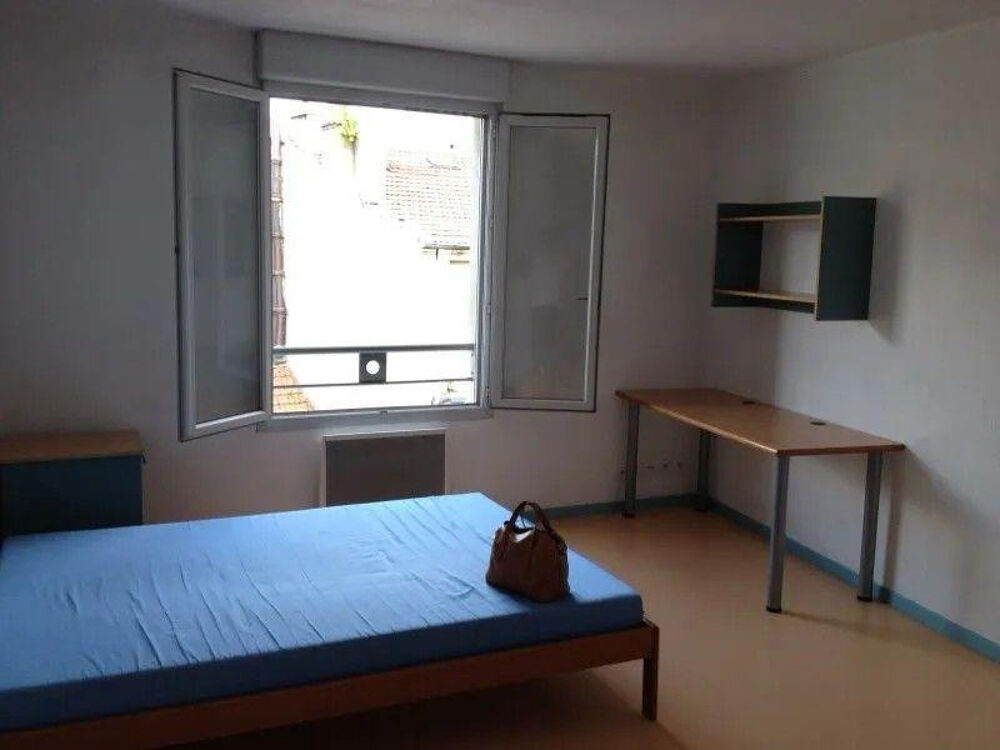Location Appartement Beau studio meublé 28m² Saint-Étienne