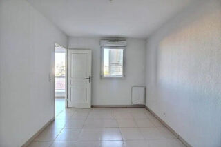  Appartement à louer 2 pièces 37 m²