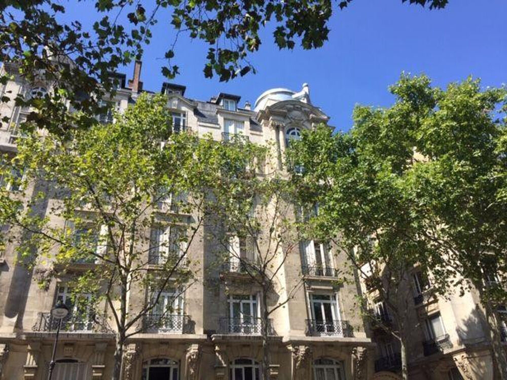 Location Appartement Studio Bauhaus Paris Etoile 17m2 - 4m sous plafond Paris 17