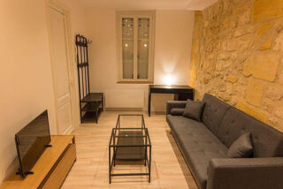  Appartement à louer 2 pièces 32 m²