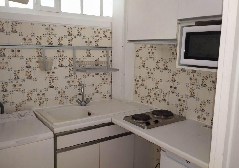 Location Appartement Studio meublé 25 m² Paris 7