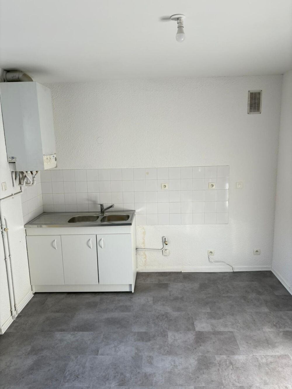 Location Appartement Appartement refait a neuf Beaurepaire