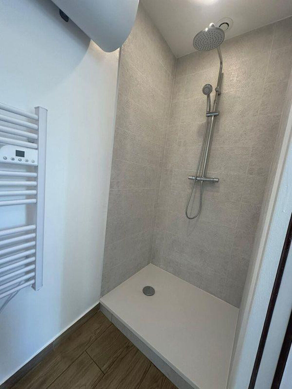 Location Appartement Beau 2P 22m² entièrement rénové Vue remarquable Mantes-la-jolie
