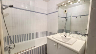  Appartement à louer 2 pièces 52 m²