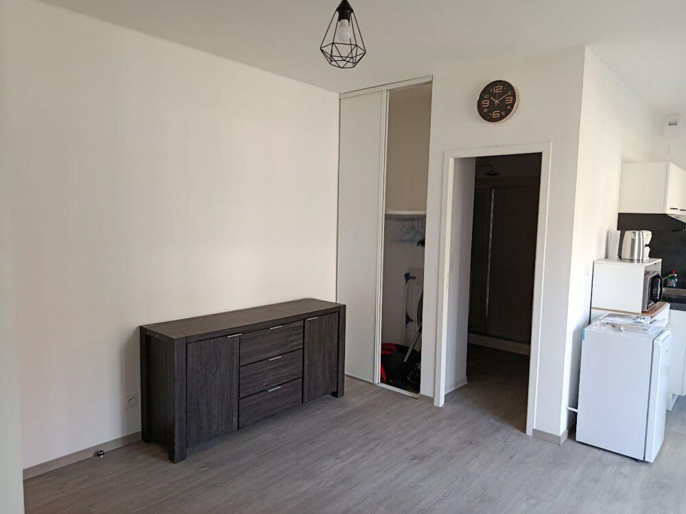 Location Appartement Appartement meublé 27m2 remis a neuf rue du renard Rouen