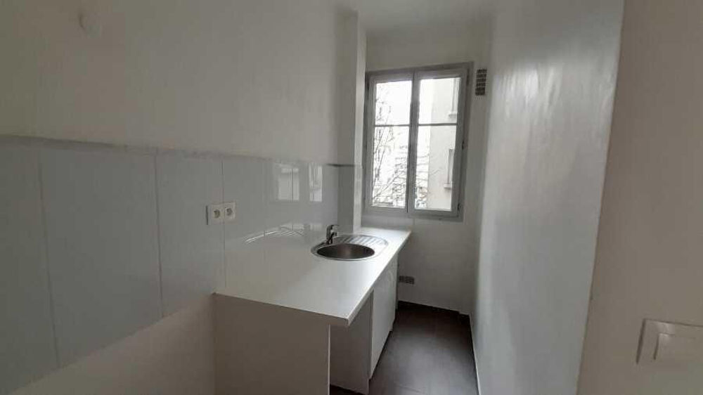 Location Appartement Studio à louer Paris XV Paris 15