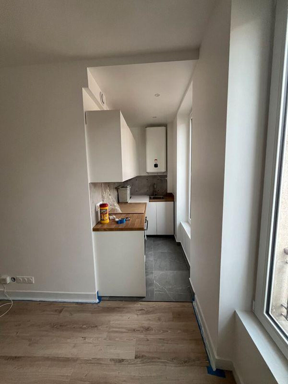 Location Appartement Studio refait à neuf - Clamart Gare Clamart