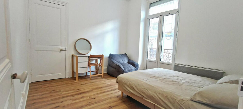Location Appartement Studio tout équipé, refait à neuf - Hypercentre Grenoble