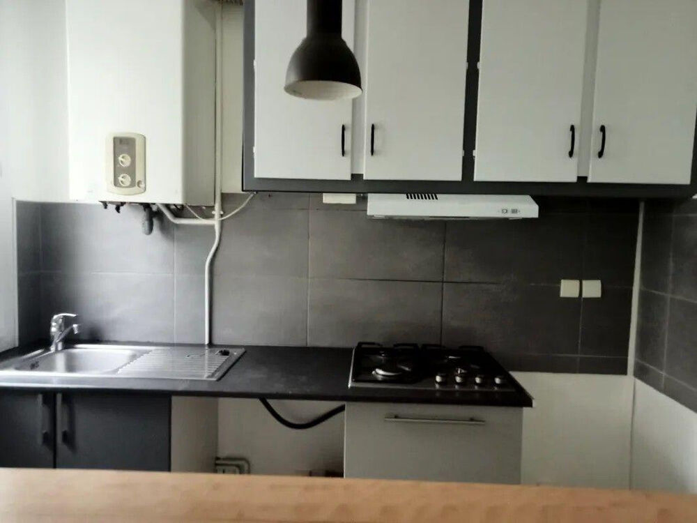 Location Appartement 2P 39m² entièrement rénové à Montplaisir Saint-Étienne