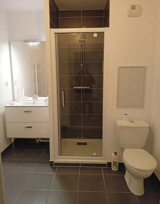 Appartement à louer 2 pièces 43 m²