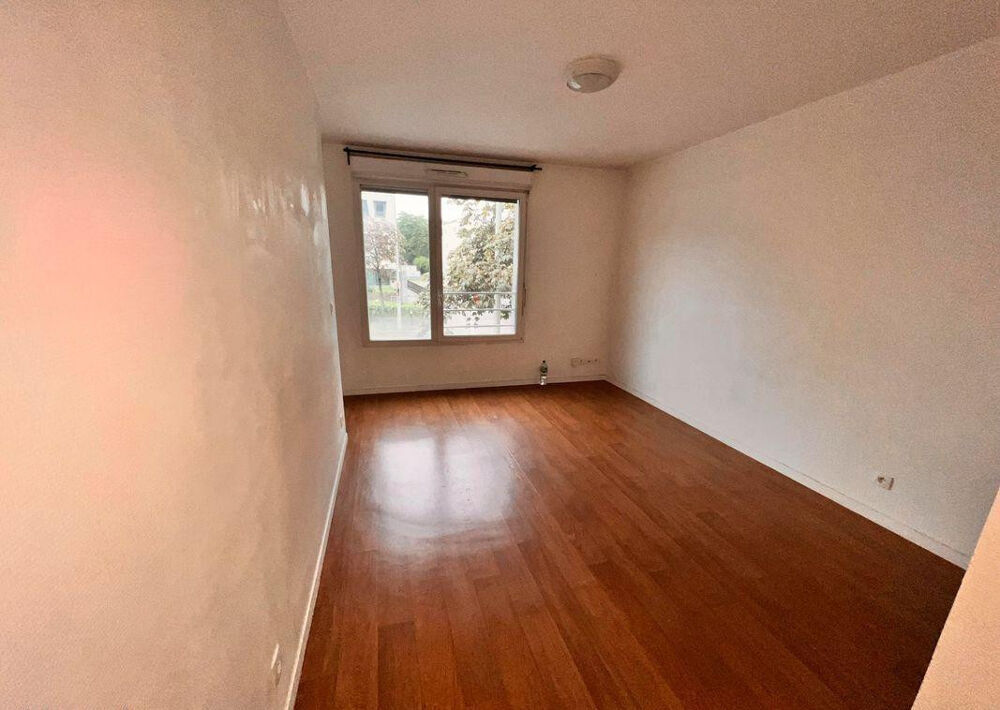 Location Appartement Beau F3 55m² place de la Boule Nanterre