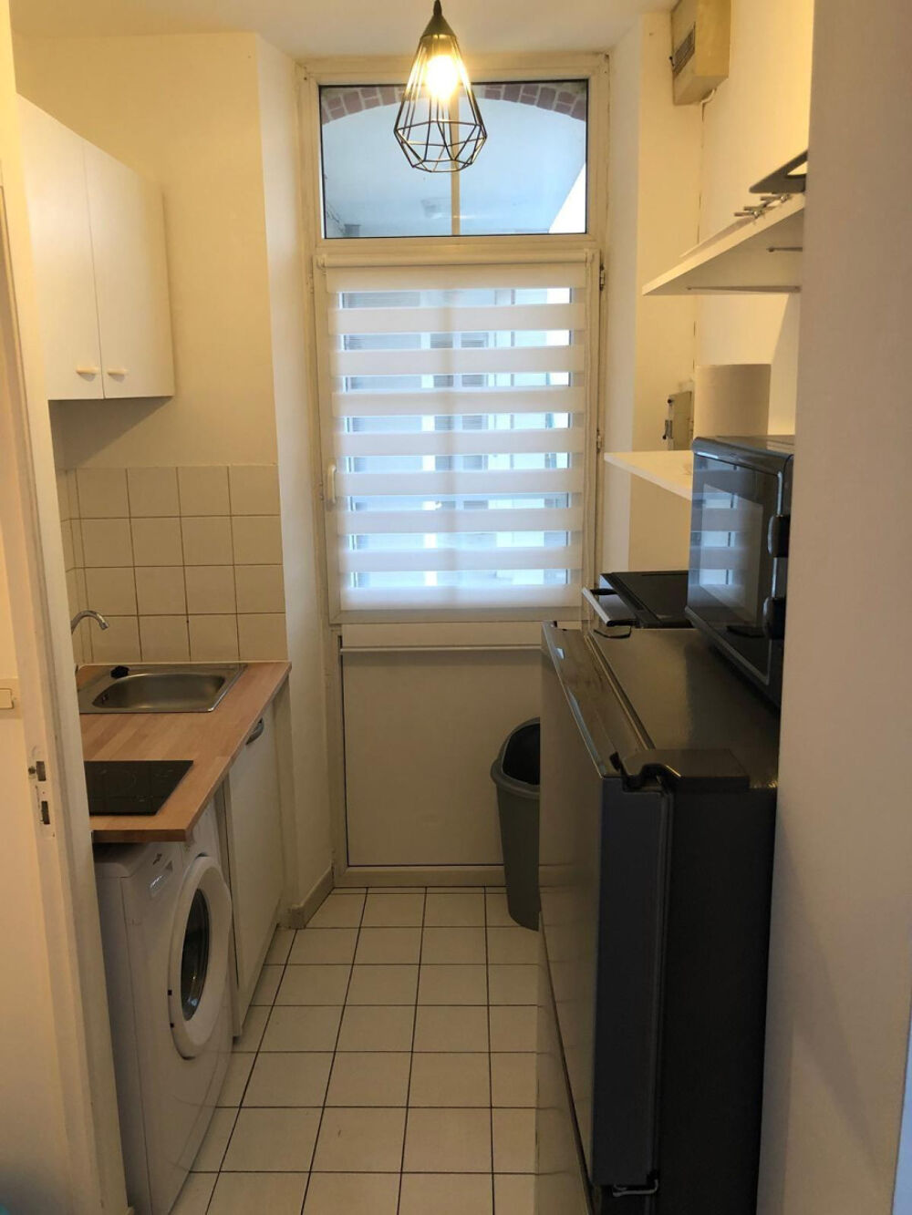 Studio meublé tout équipé
