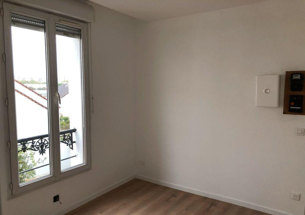 Location Appartement Studio  à 2min du métro Basilique de Saint-Denis Saint-denis