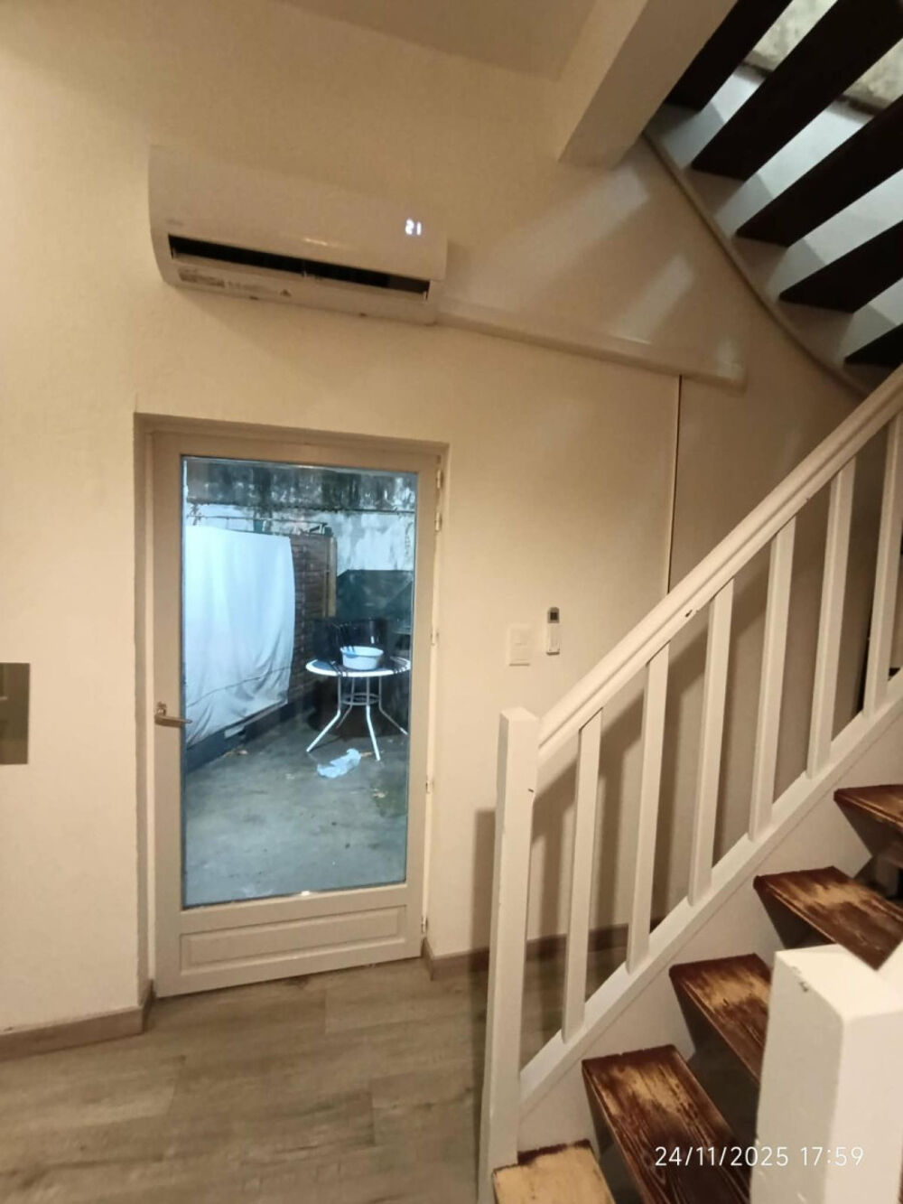 Location Appartement Charmant Meublé T3  duplex Beaucaire Beaucaire
