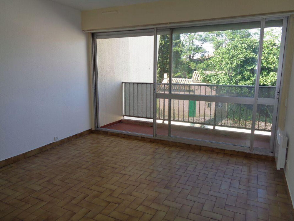 Joli studio non meublé à louer à Montpellier