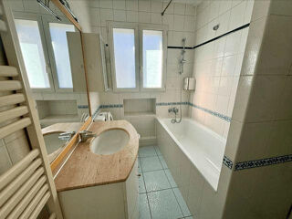  Appartement à louer 2 pièces 42 m²