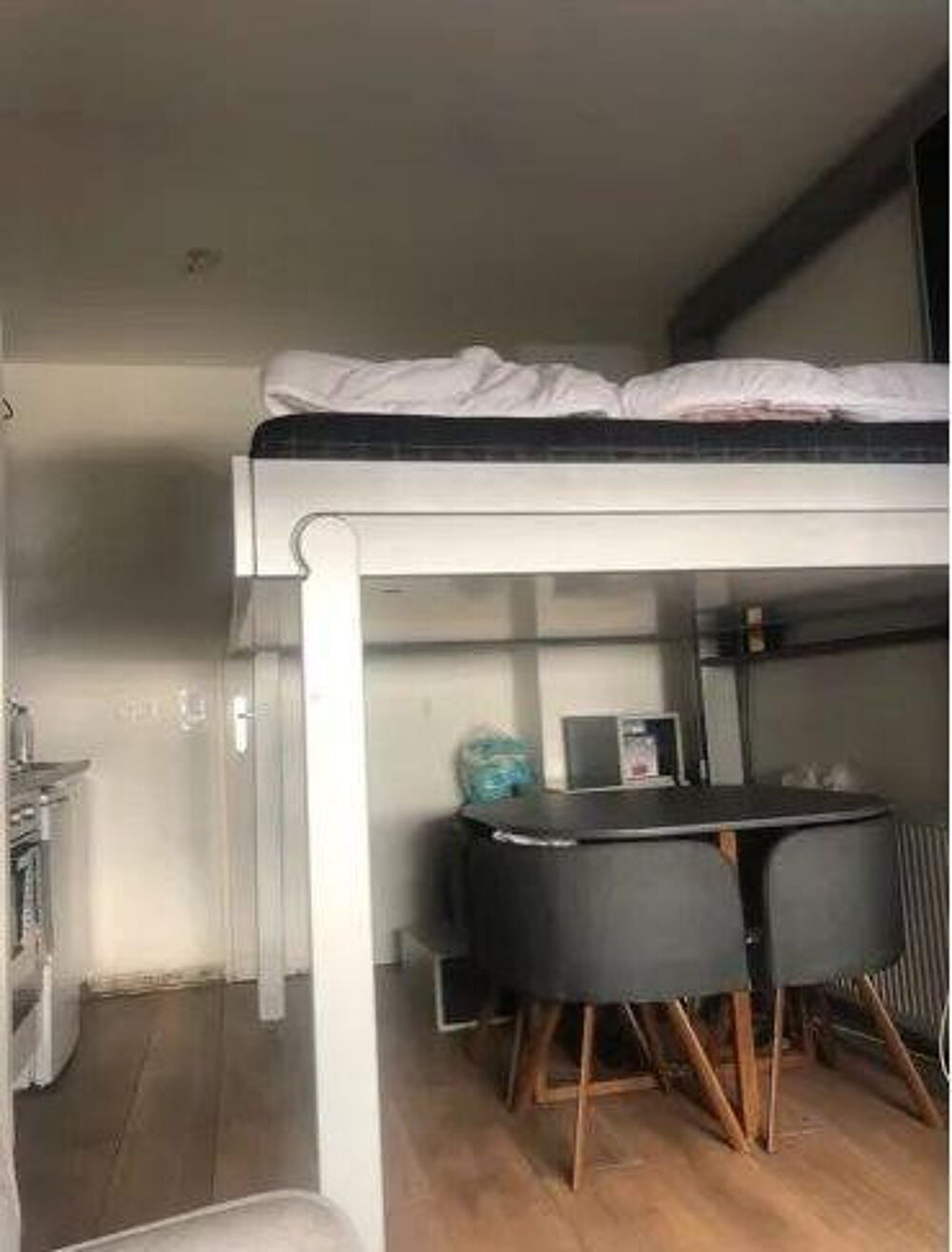Location Appartement Beau studio meublé 18m² Noisy-le-grand