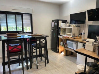  Appartement à louer 3 pièces 40 m²