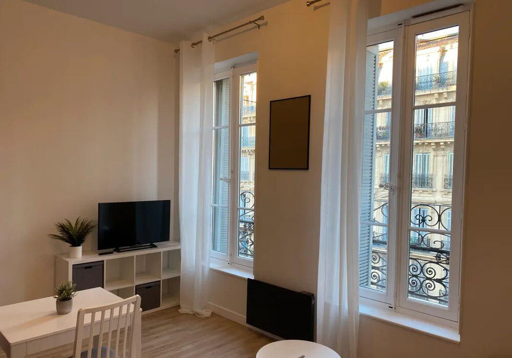 Location Appartement Super Appartement T2 Meublé Marseille 13002 Marseille 2