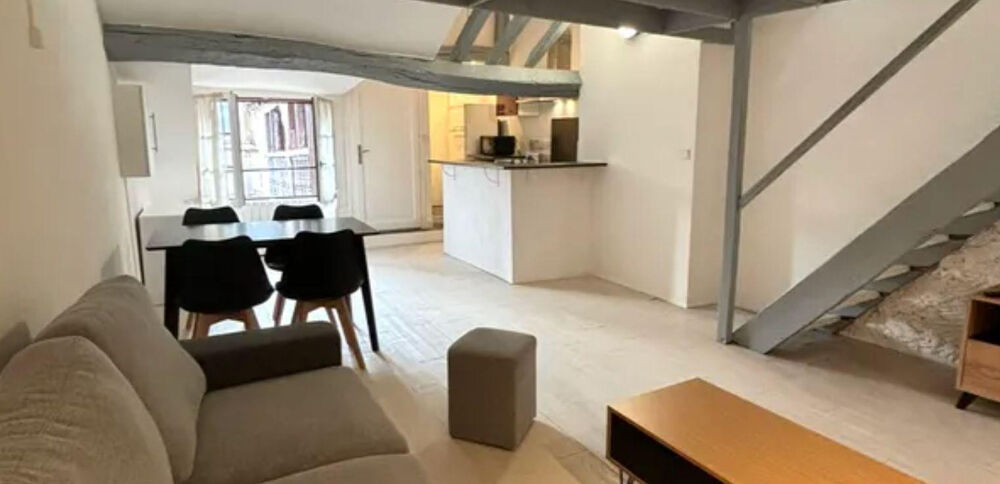 Location Appartement Appartement T2 meublé avec mezzanine - 35m Orléans
