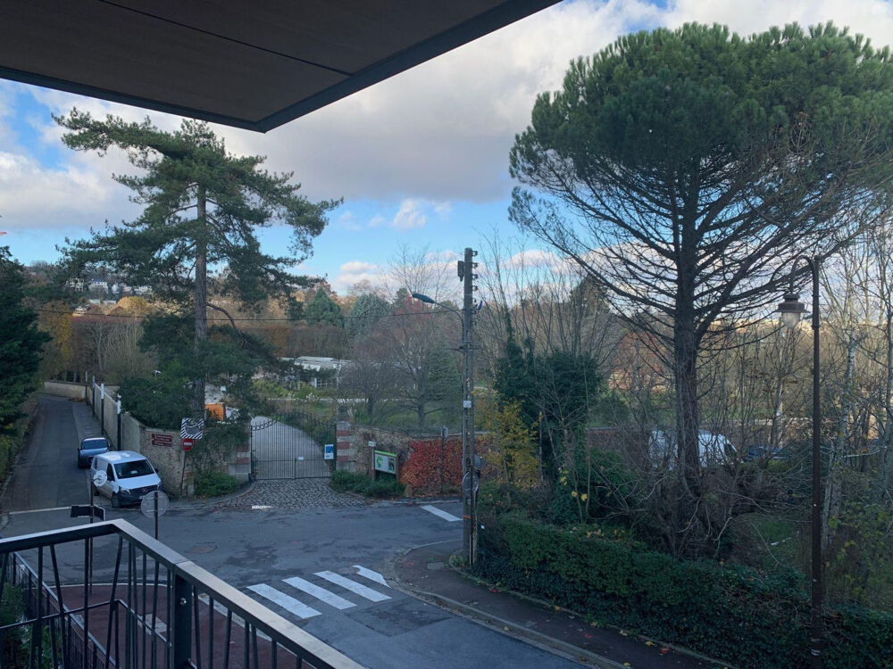 Location Appartement Bel appartement meublé de 2 pièces très lumineux Châtenay-malabry