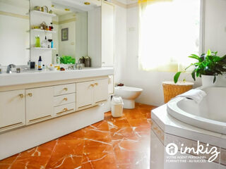  Maison � vendre 10 pi�ces 269 m�