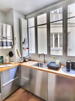  Appartement à louer 4 pièces 115 m²