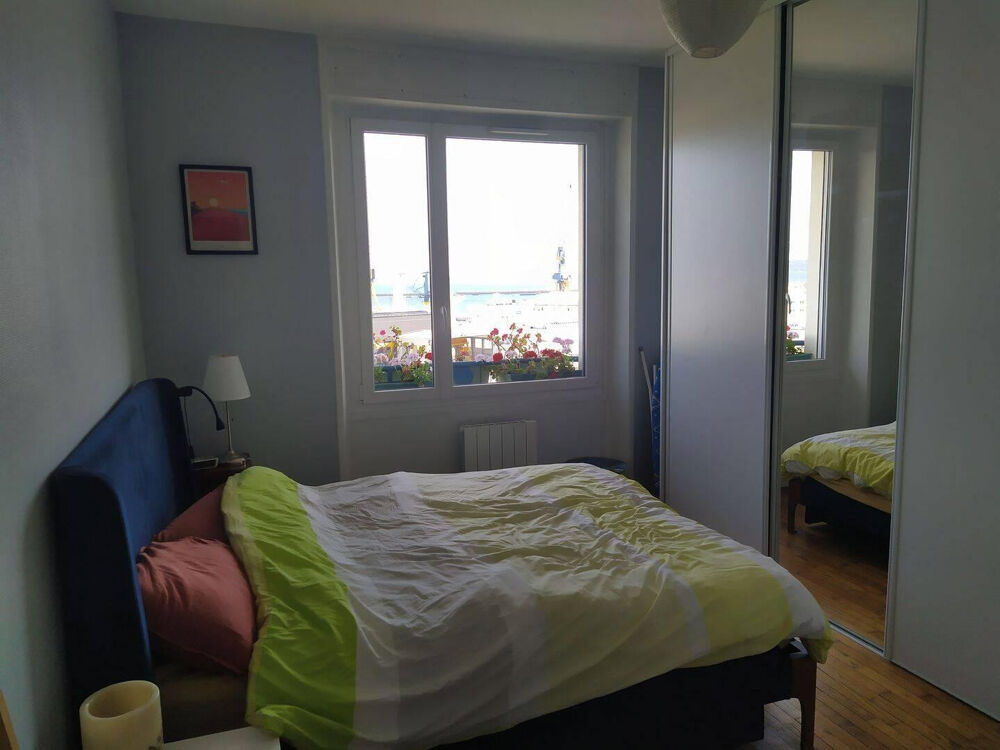 Location Appartement Beau T2 meublé 61m²  vue mer Corniche Brest